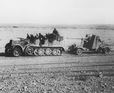 SdKfz7 con FlaK 18